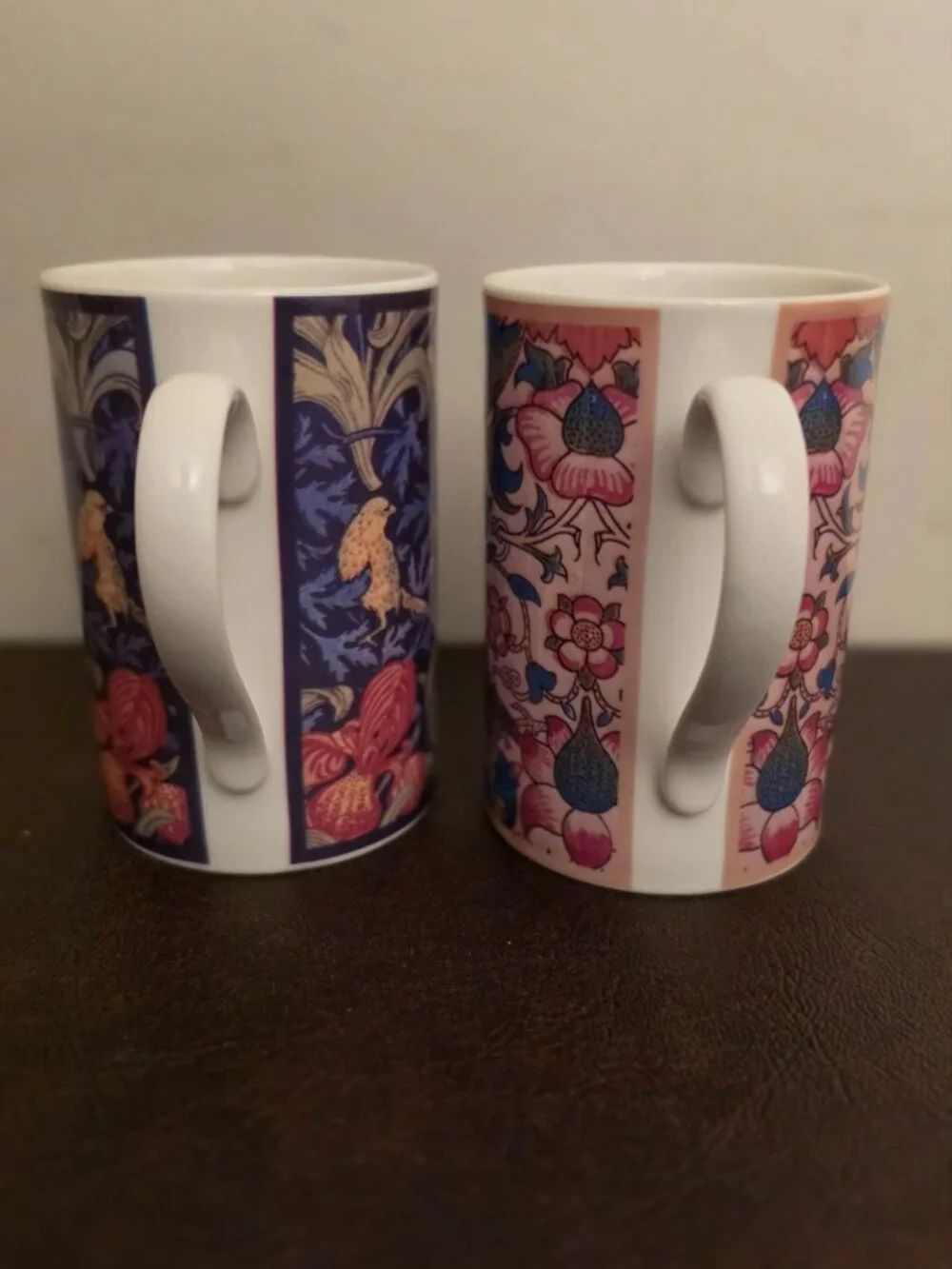 Set of 2 Dunoon Decorative Mugs Kensington features William Morris designs